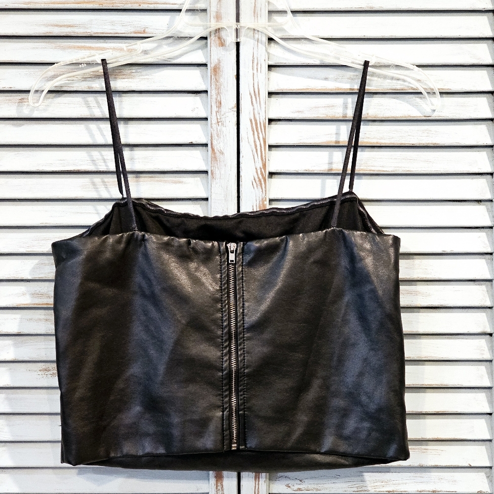 DEE DEE FAUX LEATHER CROP TOP Large Black Festival Coachella Goth Going Out Top - Picture 5 of 7